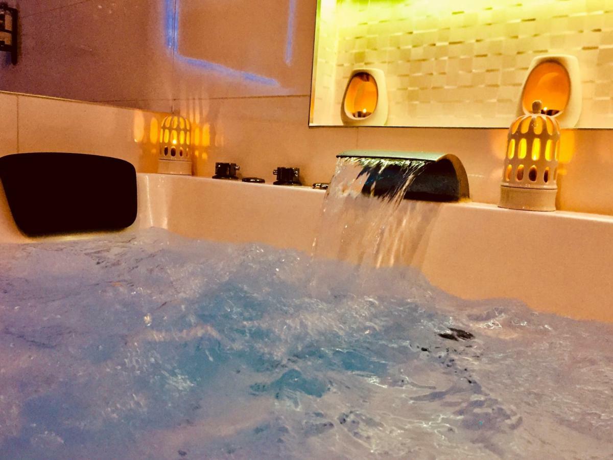 Appart' Spa et Sauna Privatif Au Cœur De Beaune Beaune  Esterno foto